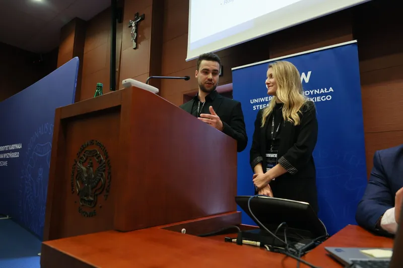 Zdjęcie z konferencji