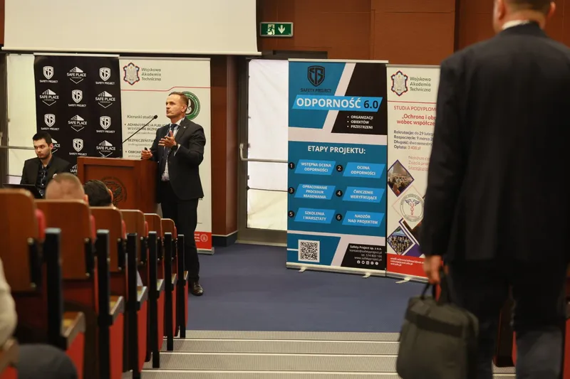 Zdjęcie z konferencji