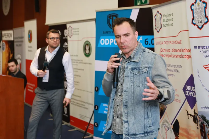 Zdjęcie z konferencji