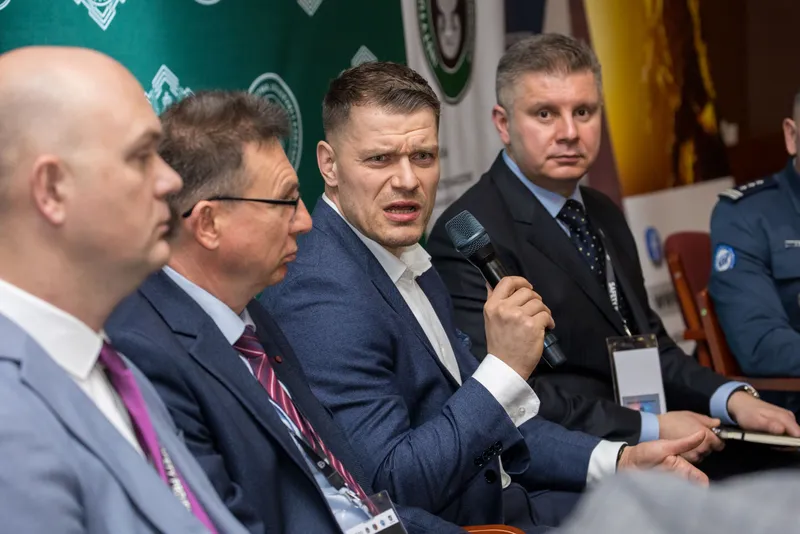 Zdjęcie z konferencji