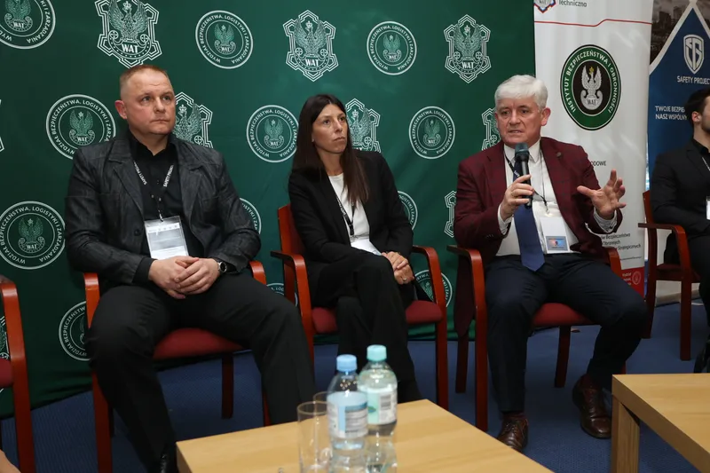 Zdjęcie z konferencji